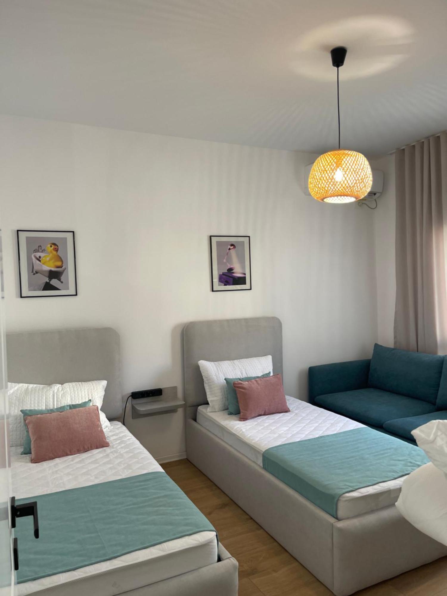Sunny City Center Apartment Lezhë Екстериор снимка